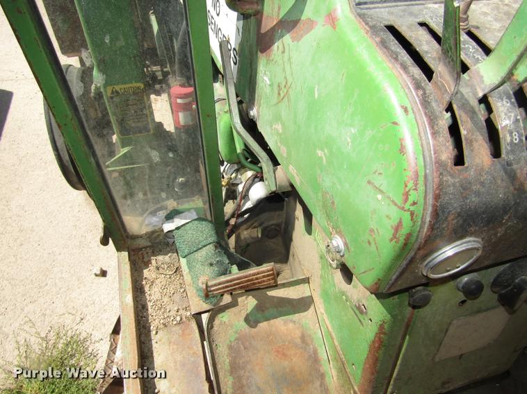 image for item DA3128 John Deere 4020 tractor