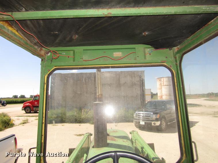 image for item DA3128 John Deere 4020 tractor