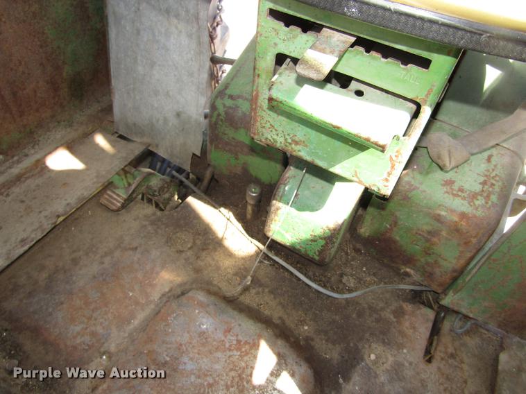 image for item DA3128 John Deere 4020 tractor