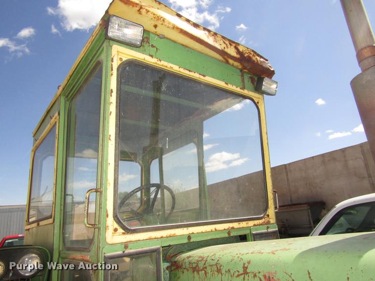 image for item DA3128 John Deere 4020 tractor