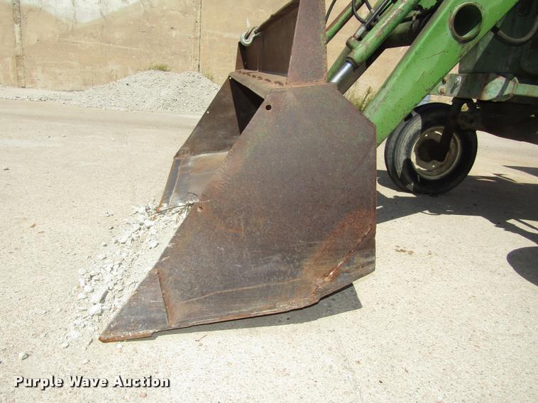 image for item DA3128 John Deere 4020 tractor