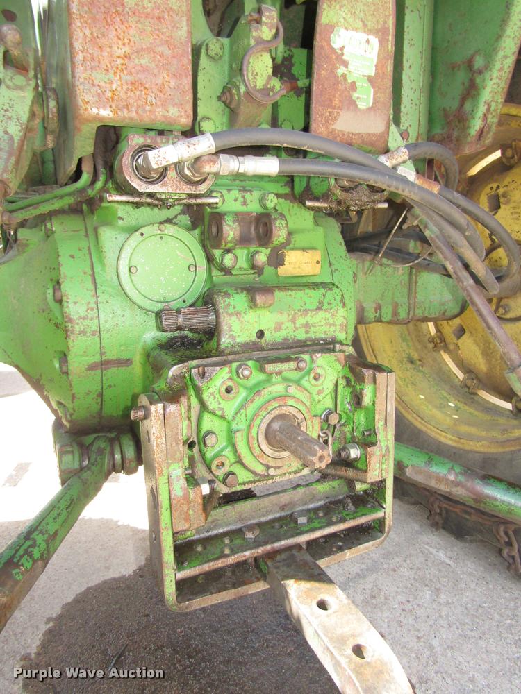 image for item DA3128 John Deere 4020 tractor