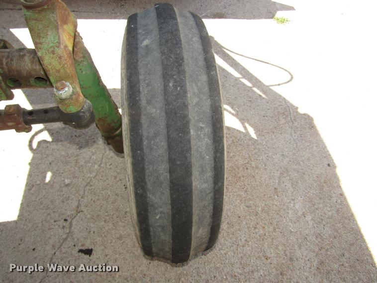 image for item DA3128 John Deere 4020 tractor