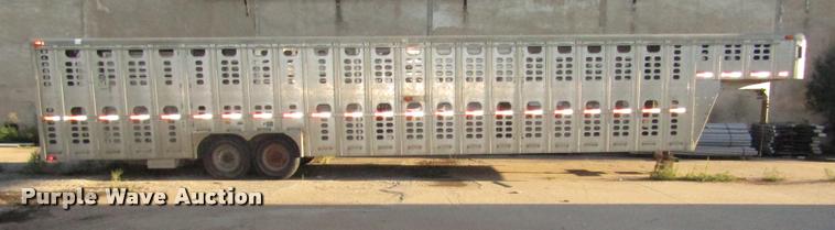 image for item DA3140 1998 Wilson PSGN-838R livestock trailer