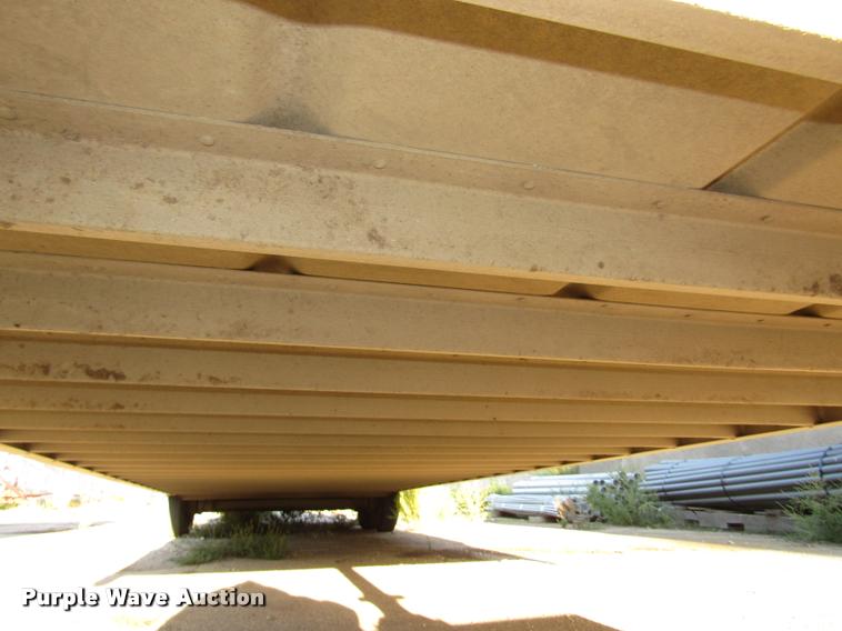 image for item DA3140 1998 Wilson PSGN-838R livestock trailer