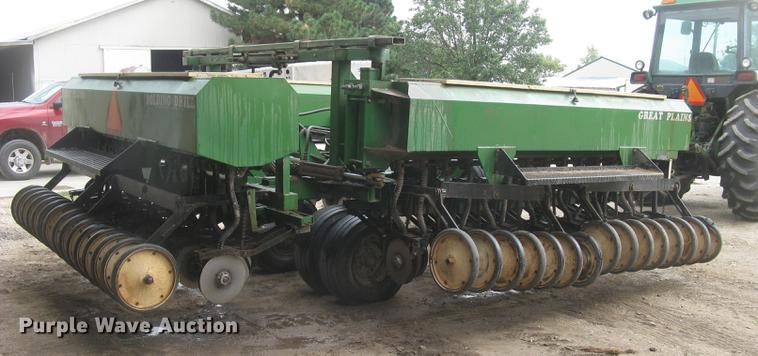 image for item DC2473 Great Plains 450881-DDS grain drill