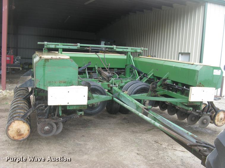 image for item DC2473 Great Plains 450881-DDS grain drill
