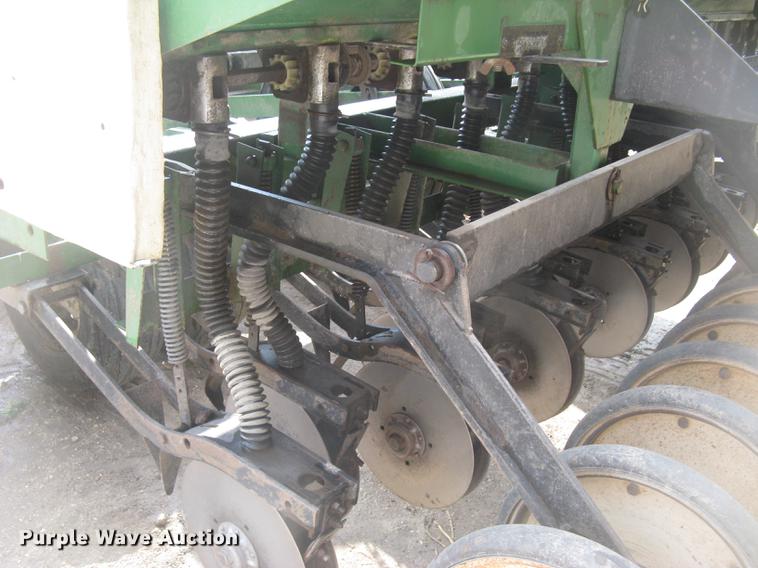 image for item DC2473 Great Plains 450881-DDS grain drill