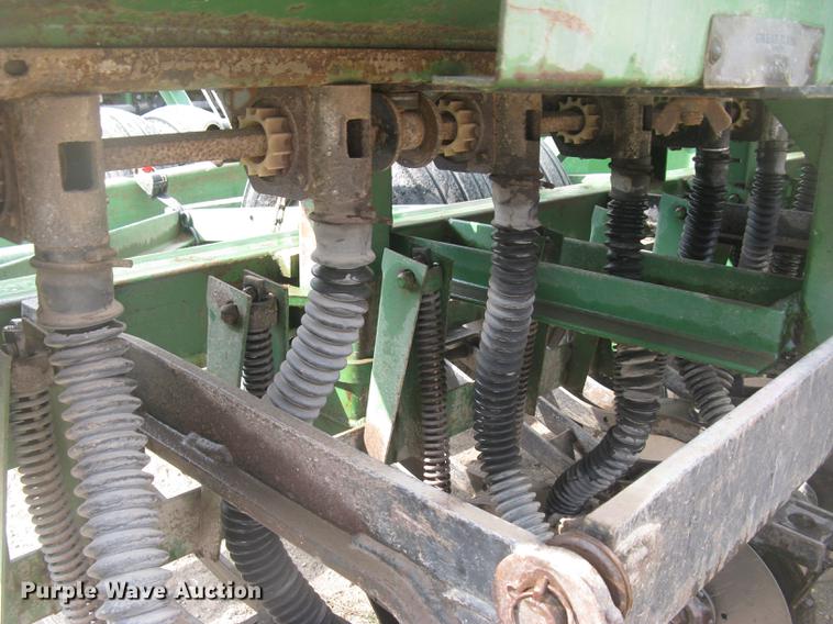image for item DC2473 Great Plains 450881-DDS grain drill