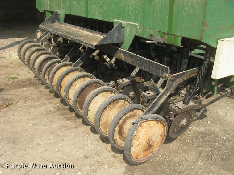 image for item DC2473 Great Plains 450881-DDS grain drill