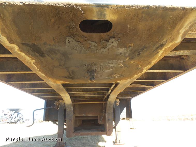 image for item DC3840 1990 Great Dane sprayer trailer