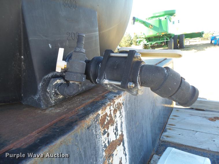 image for item DC3840 1990 Great Dane sprayer trailer