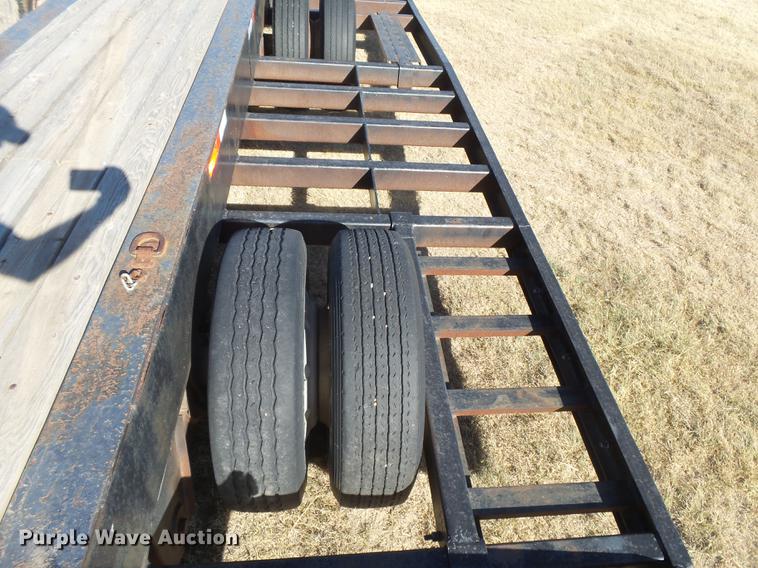 image for item DC3840 1990 Great Dane sprayer trailer