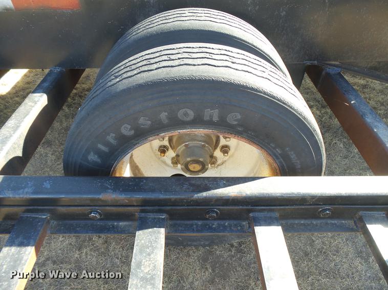 image for item DC3840 1990 Great Dane sprayer trailer