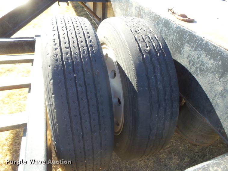 image for item DC3840 1990 Great Dane sprayer trailer