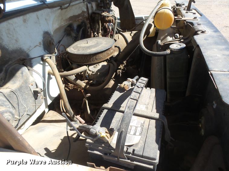 image for item DC3850 1976 Chevrolet C60 grain truck