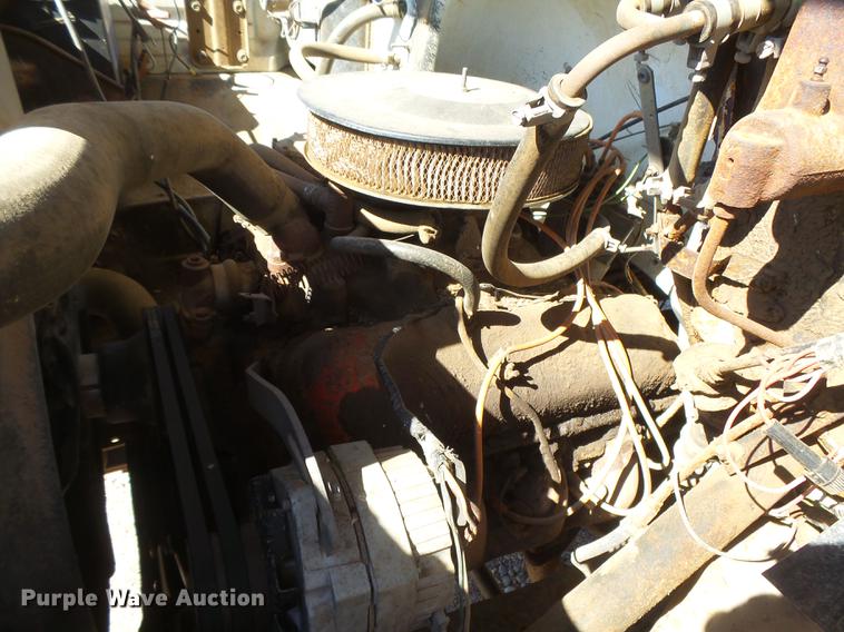 image for item DC3850 1976 Chevrolet C60 grain truck