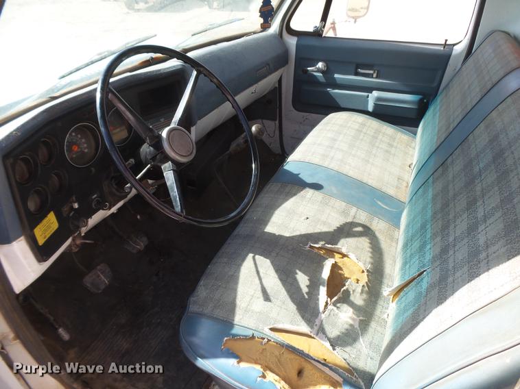 image for item DC3850 1976 Chevrolet C60 grain truck