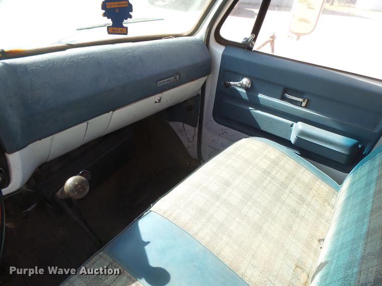 image for item DC3850 1976 Chevrolet C60 grain truck