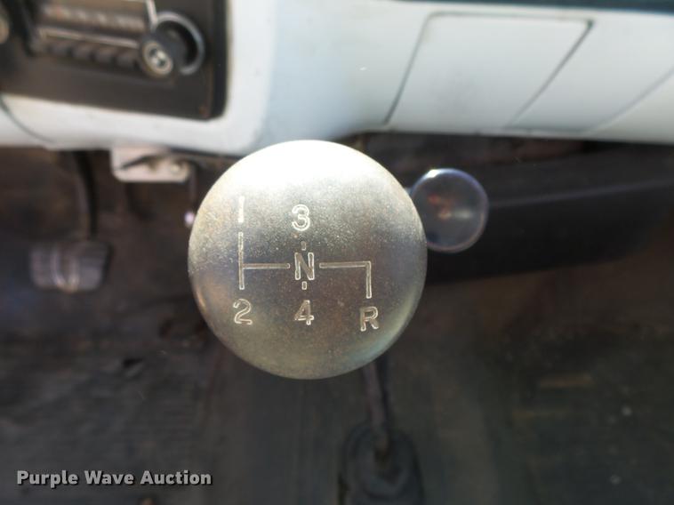 image for item DC3850 1976 Chevrolet C60 grain truck