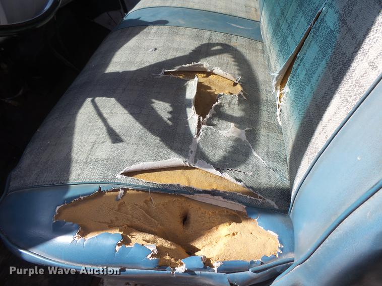 image for item DC3850 1976 Chevrolet C60 grain truck