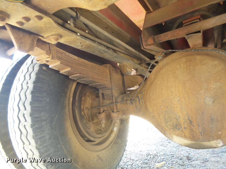 image for item DC3850 1976 Chevrolet C60 grain truck