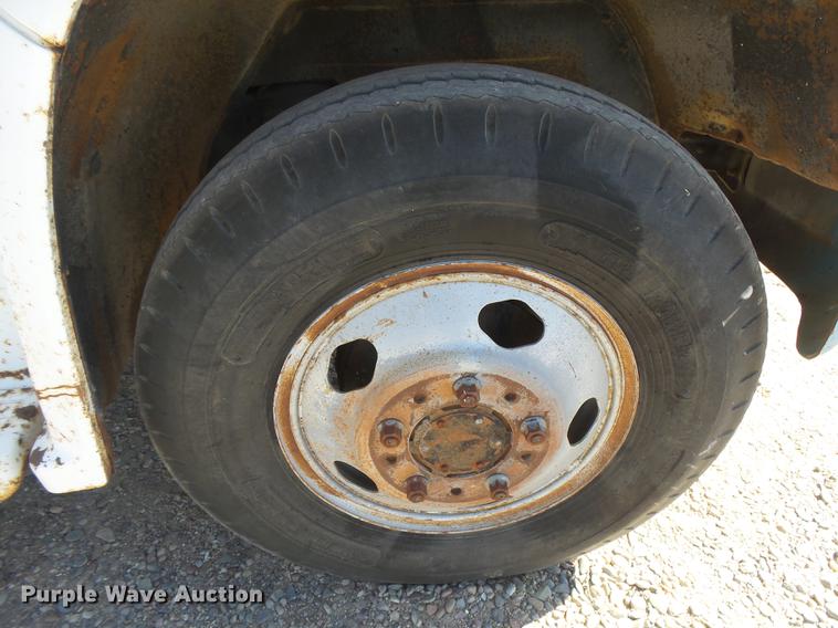 image for item DC3850 1976 Chevrolet C60 grain truck