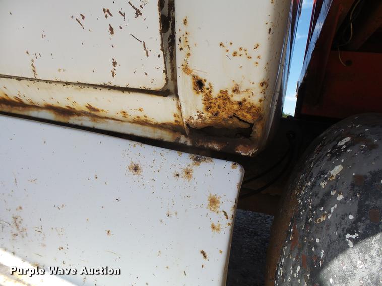 image for item DC3850 1976 Chevrolet C60 grain truck