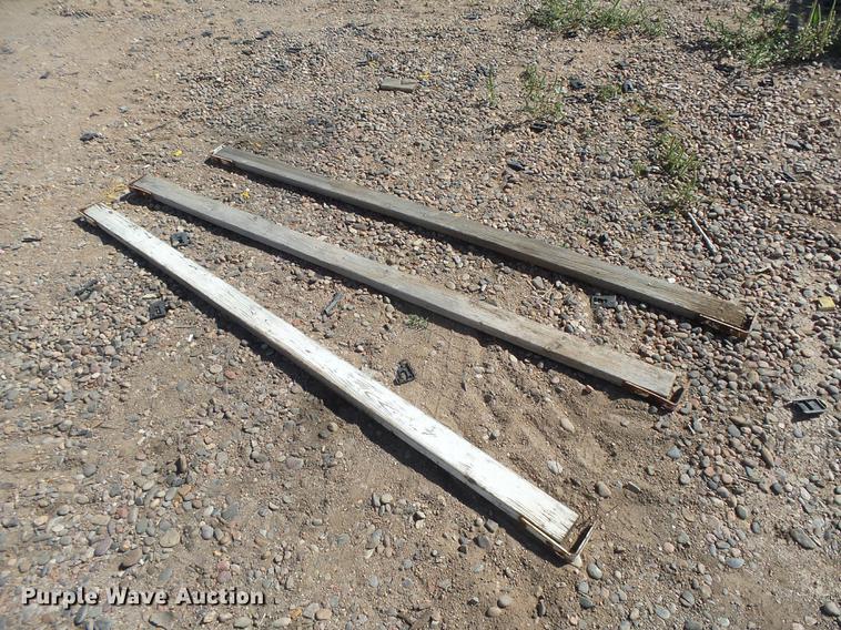 image for item DC3850 1976 Chevrolet C60 grain truck