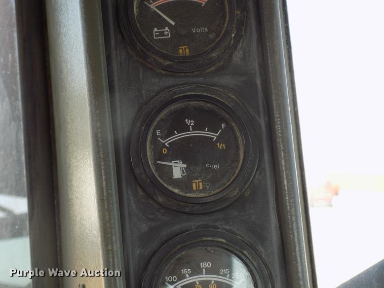 image for item DC4830 1996 Case IH 9370 Steiger 4WD tractor