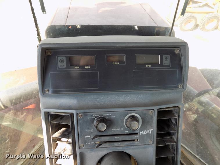 image for item DC4830 1996 Case IH 9370 Steiger 4WD tractor