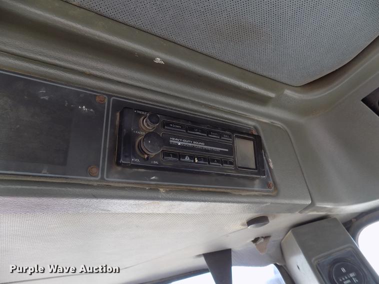 image for item DC4830 1996 Case IH 9370 Steiger 4WD tractor