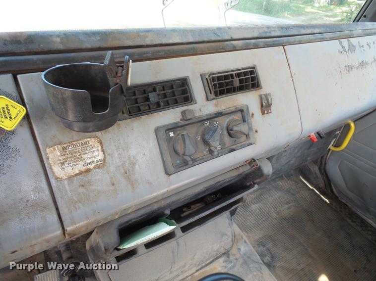 image for item DC5355 1995 Freightliner FL80 truck cab and chassis