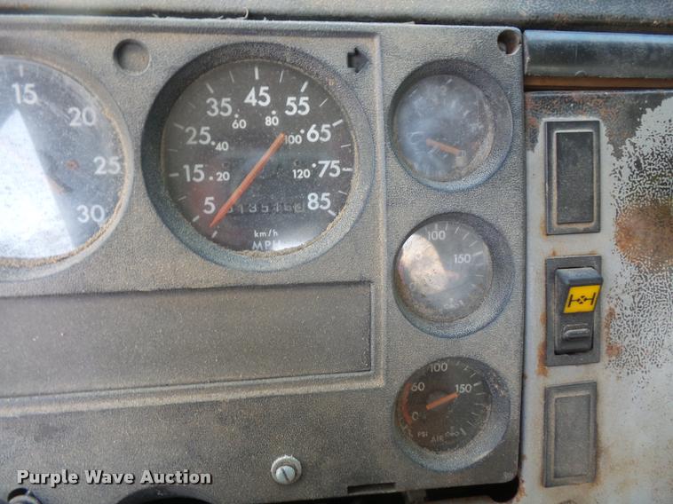 image for item DC5355 1995 Freightliner FL80 truck cab and chassis