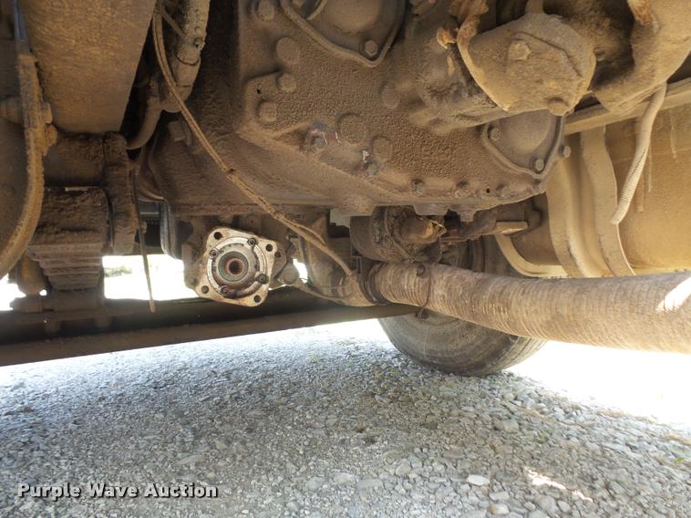 image for item DC5355 1995 Freightliner FL80 truck cab and chassis