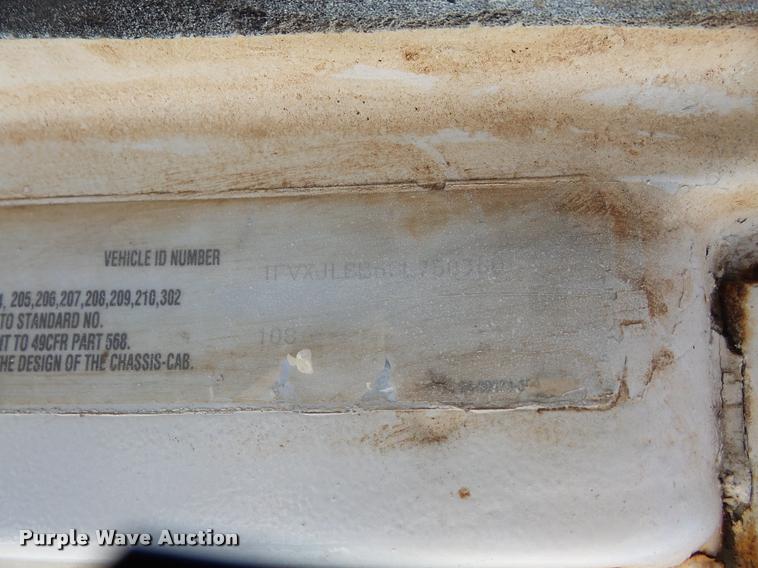 image for item DC5355 1995 Freightliner FL80 truck cab and chassis