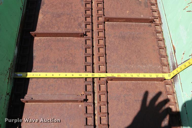 image for item DD0080 Ag Bagger silage bagger