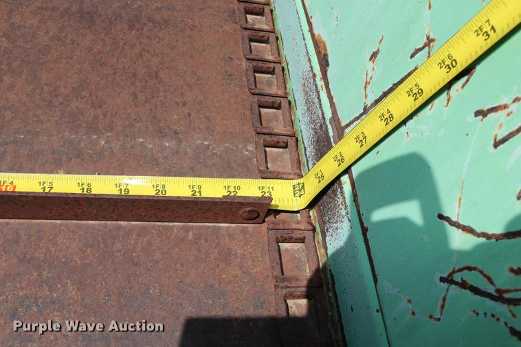 image for item DD0080 Ag Bagger silage bagger