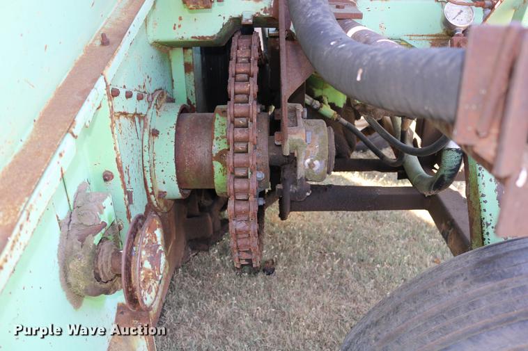 image for item DD0080 Ag Bagger silage bagger