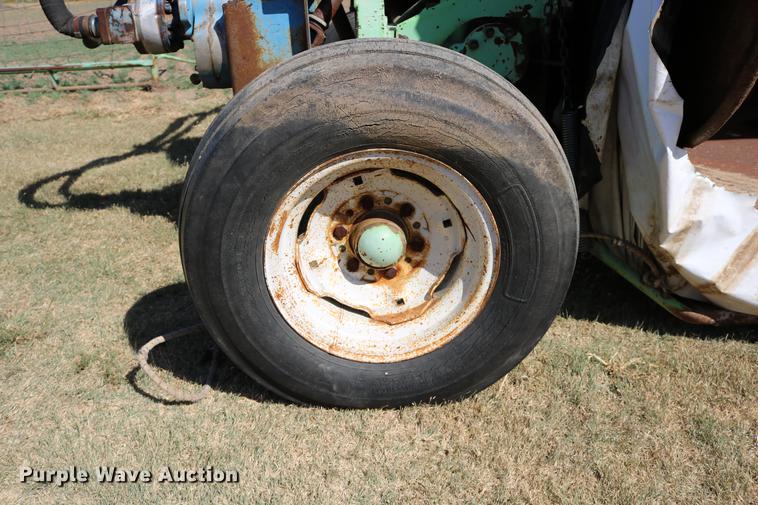 image for item DD0080 Ag Bagger silage bagger