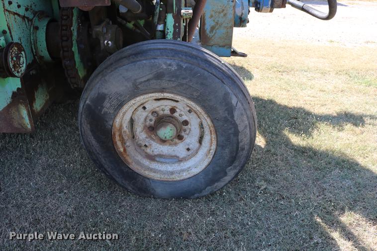 image for item DD0080 Ag Bagger silage bagger