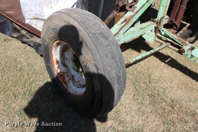 image for item DD0080 Ag Bagger silage bagger