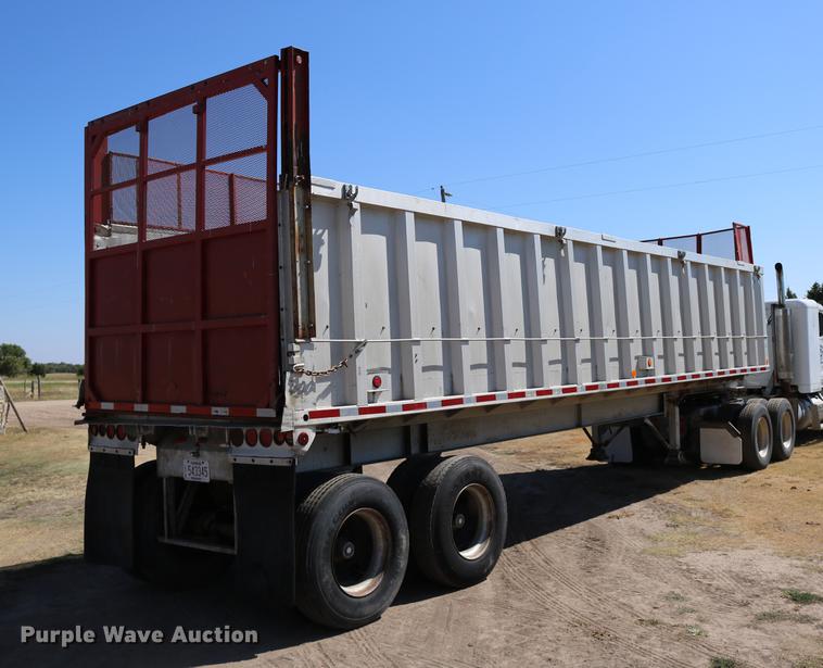 image for item DD0081 1982 Schertzer 35CD commodity dump trailer