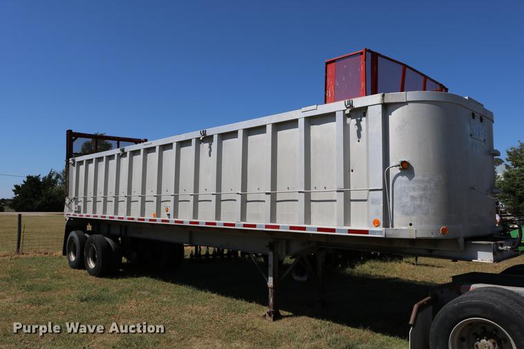 image for item DD0081 1982 Schertzer 35CD commodity dump trailer