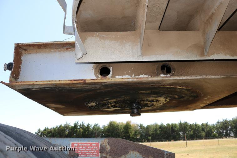 image for item DD0081 1982 Schertzer 35CD commodity dump trailer