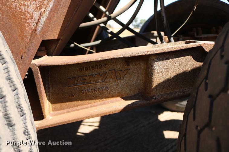 image for item DD0081 1982 Schertzer 35CD commodity dump trailer