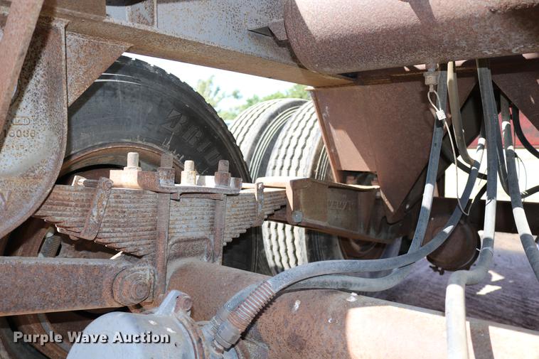 image for item DD0081 1982 Schertzer 35CD commodity dump trailer