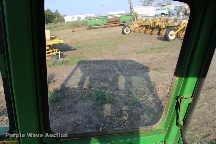 image for item DD0144 Hiniker cab