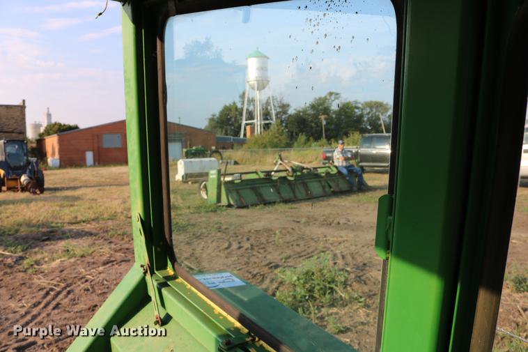 image for item DD0144 Hiniker cab