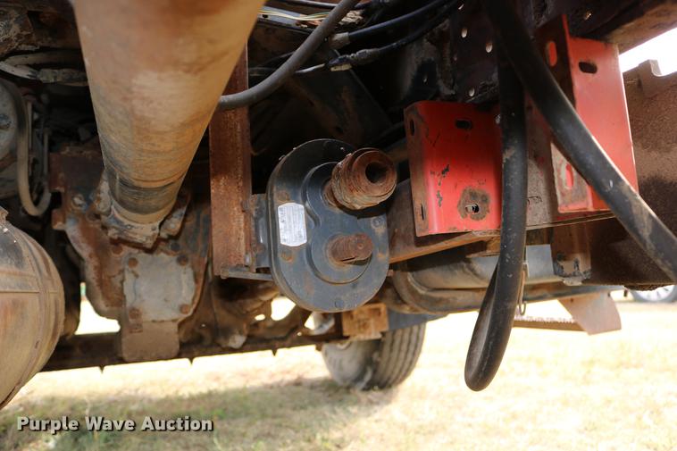 image for item DD0159 1987 Ford F800 feed truck